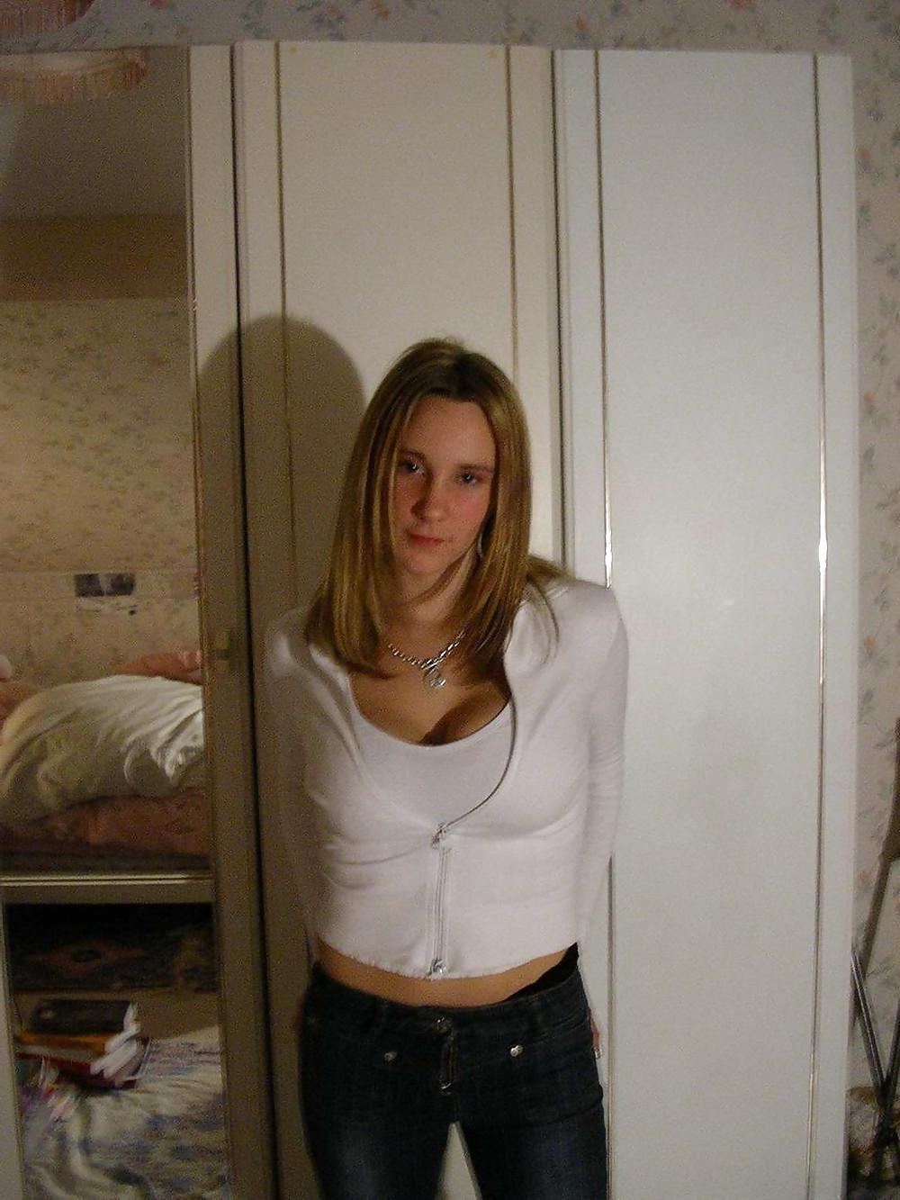 25P Beautys in Jeans - no porn