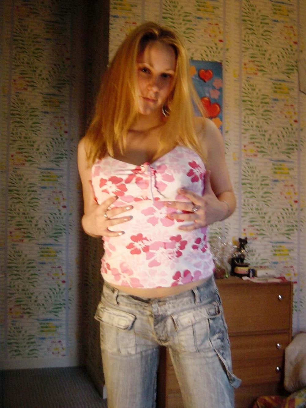 25P Beautys in Jeans - no porn