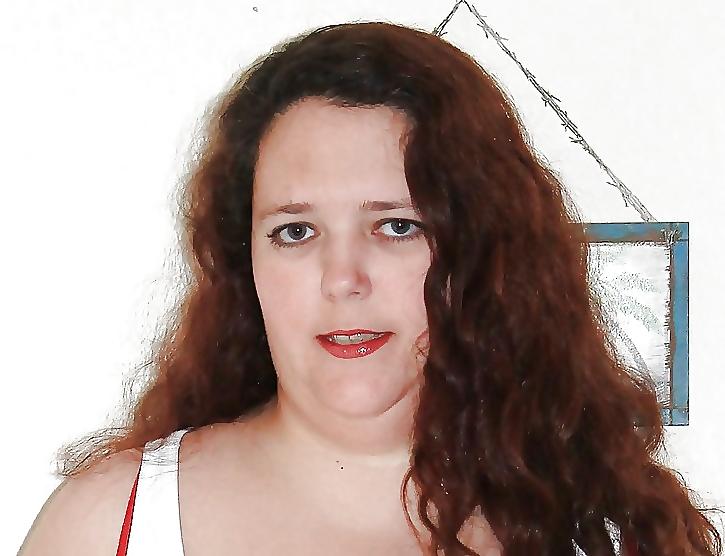 12P Fat pig Susannah EXPOSED! Share her