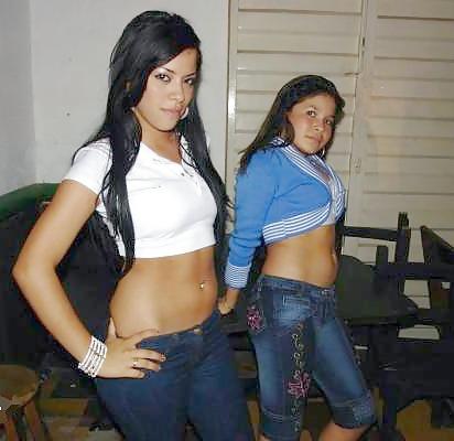 20P NENAS DIVINAS EN JEANS