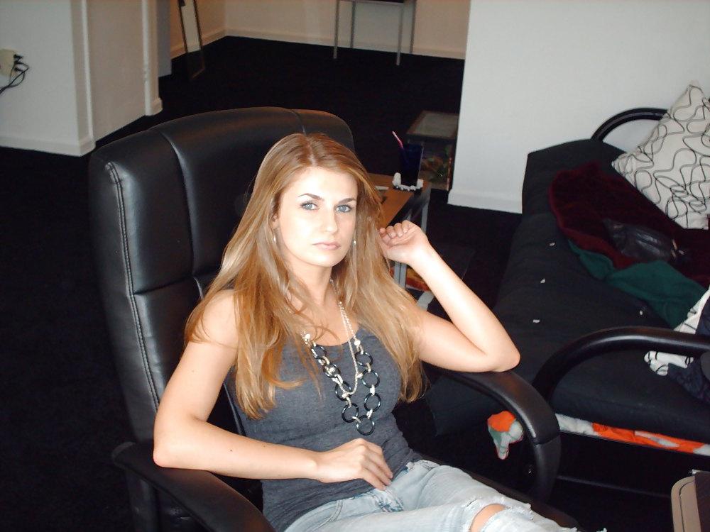 25P Amanda Ripped Jeans & Barefoot # 1