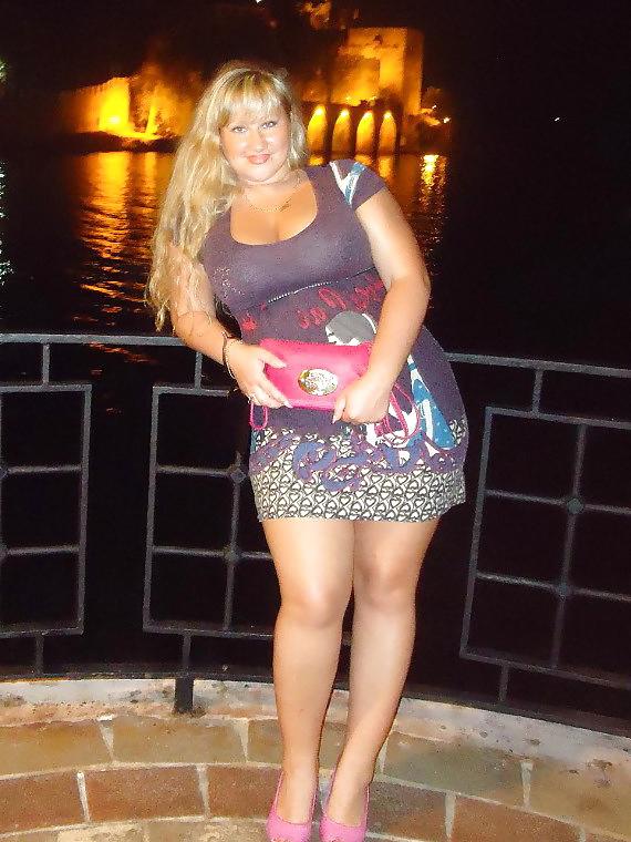 23P Curvy plump babe Natalia