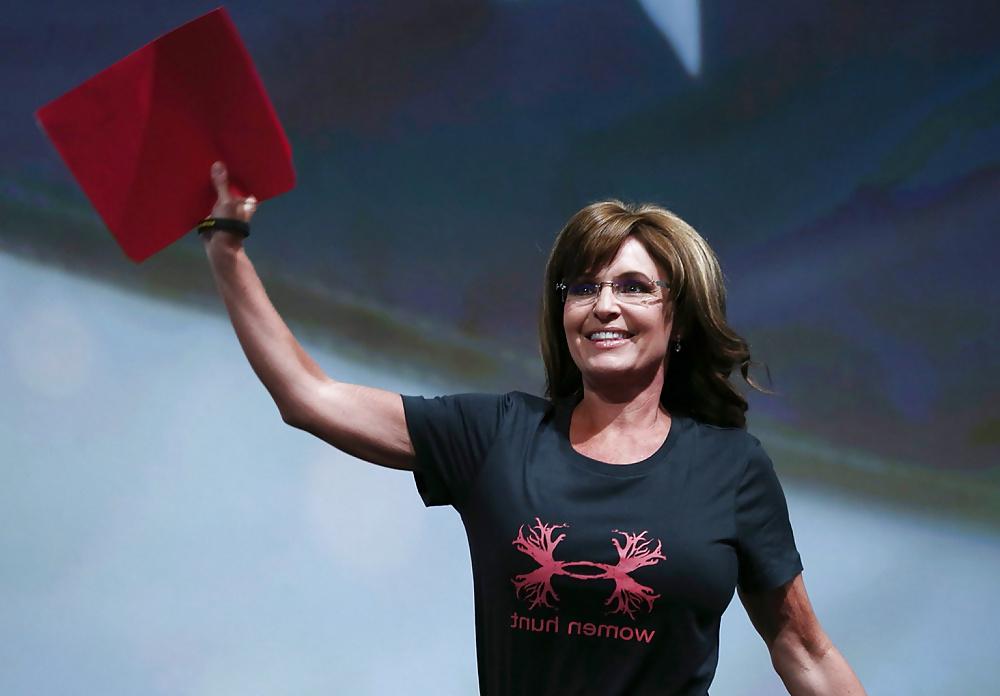 25P Love jerking off to Palin, Coulter and Bachmann