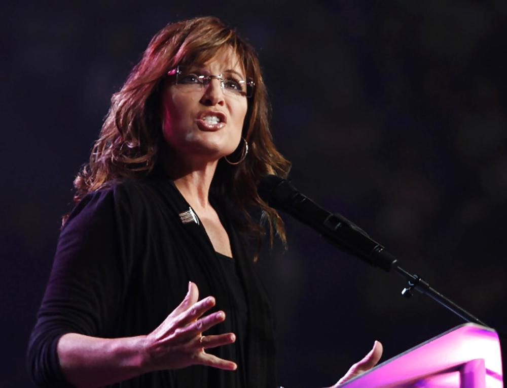 25P Love jerking off to Palin, Coulter and Bachmann