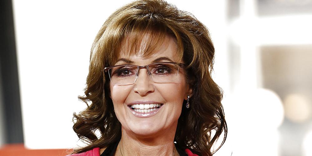 25P Love jerking off to Palin, Coulter and Bachmann