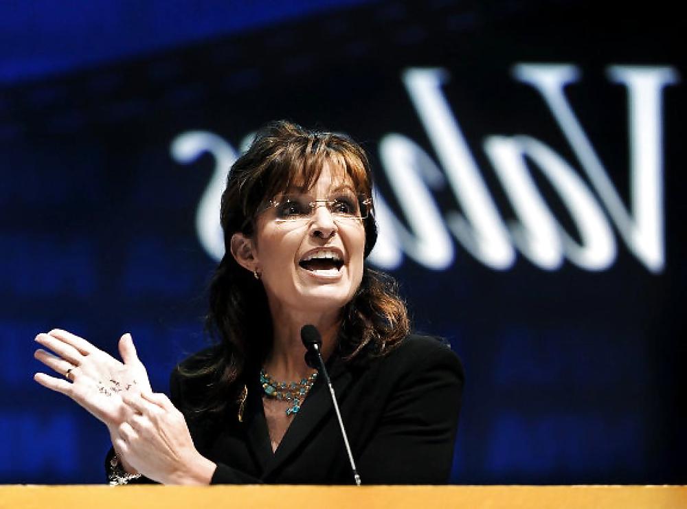 25P Love jerking off to Palin, Coulter and Bachmann