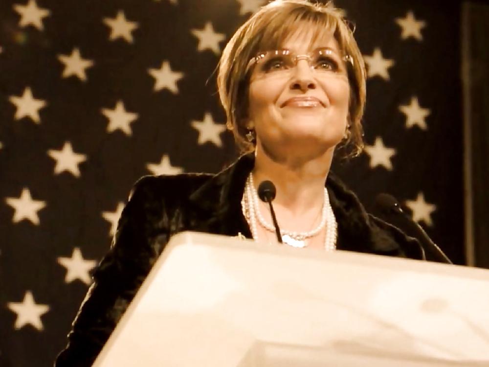 25P Love jerking off to Palin, Coulter and Bachmann
