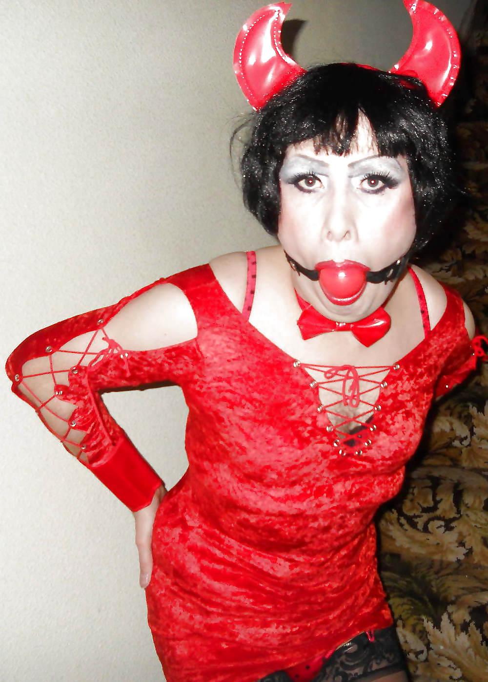 20P Sexy cd sluts all tied up