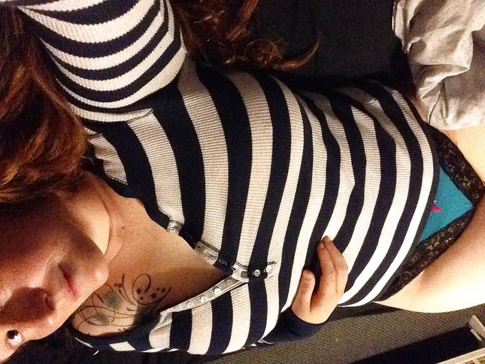 23P MAKENZIE--RED HEAD MILF!!