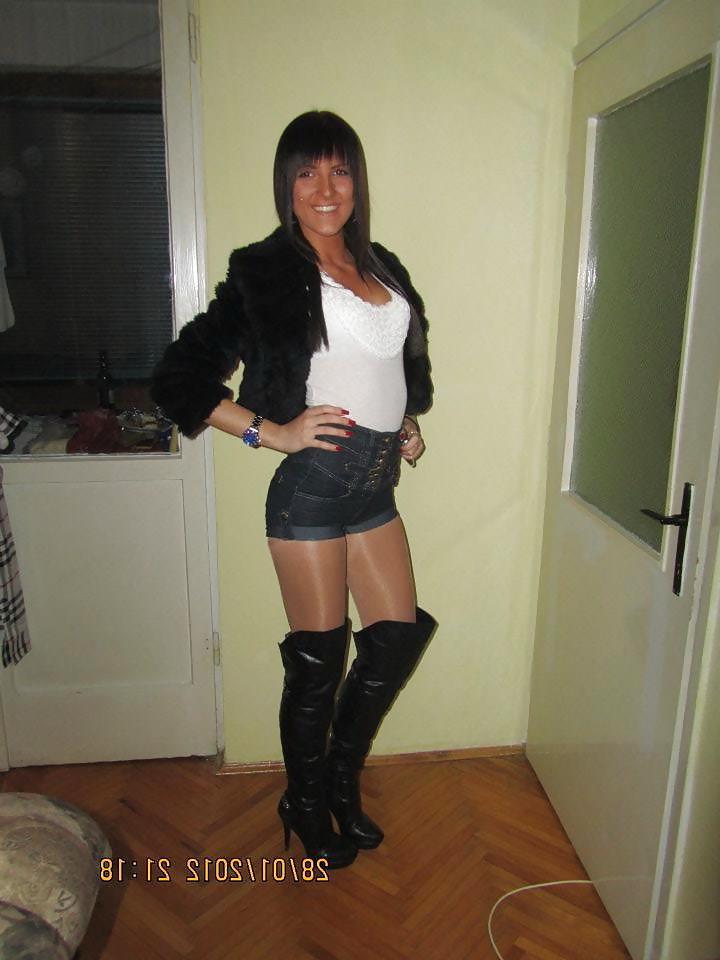 25P Beautys in Jeans 30 - no porn