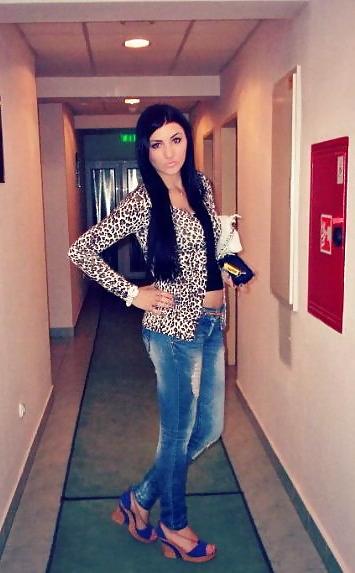 25P Beautys in Jeans 30 - no porn