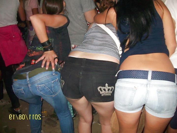 25P Beautys in Jeans 30 - no porn
