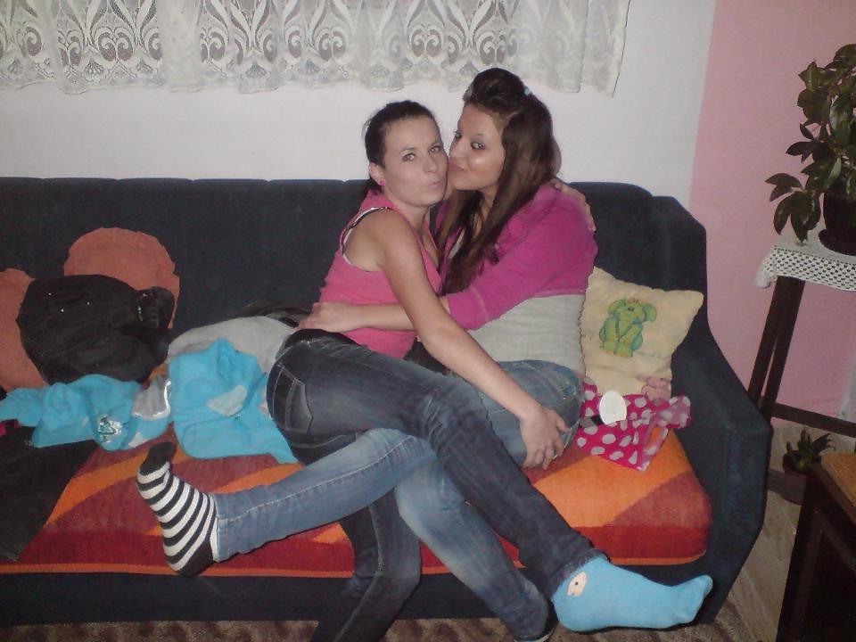 25P Beautys in Jeans 30 - no porn