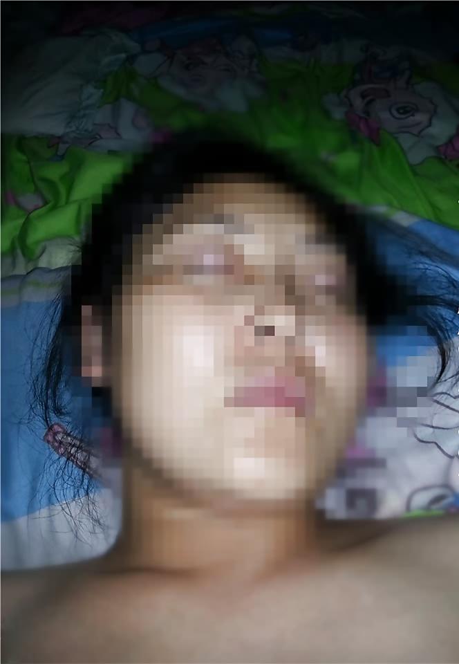 15P Chinese milf creampie fuck at party