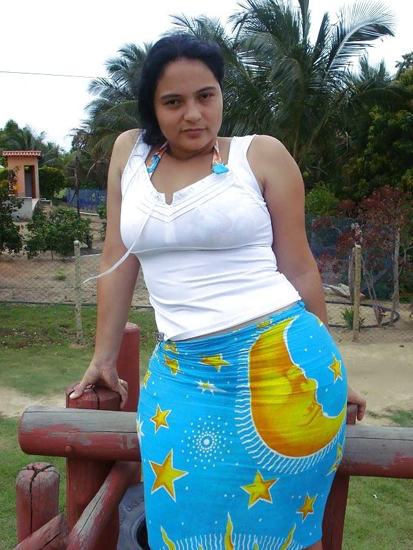 25P Brazilian religious women! (Protestants).