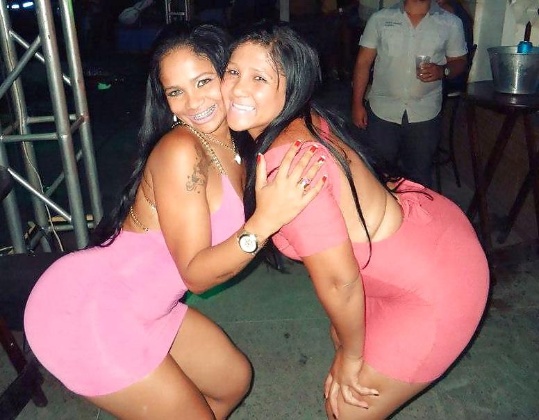 16P KUKULOVER Busty Brazilian serie