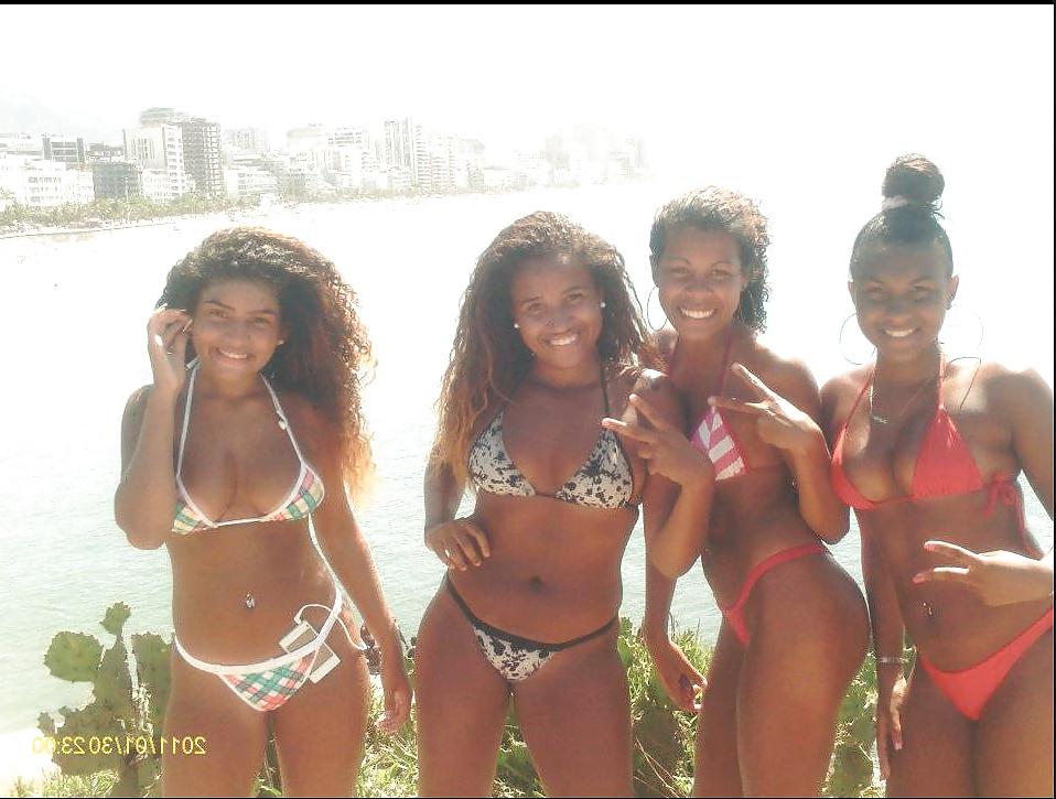 16P KUKULOVER Busty Brazilian serie