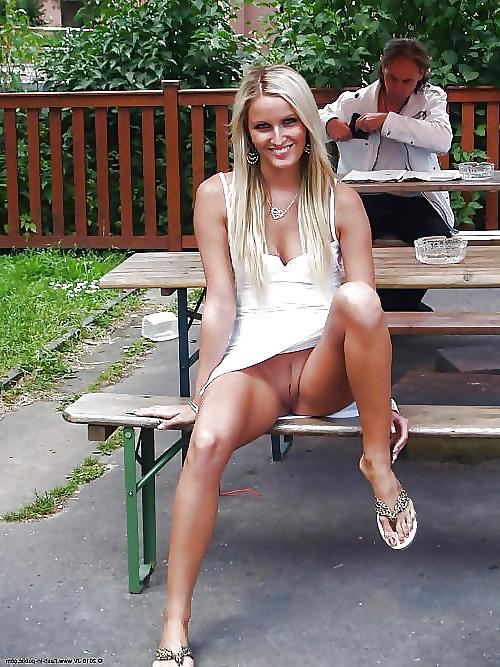 18P Public Viewing -76-
