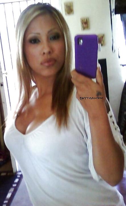 20P She Wants To Get Fucked Hard By A Big Fat Dick (Non Nude)