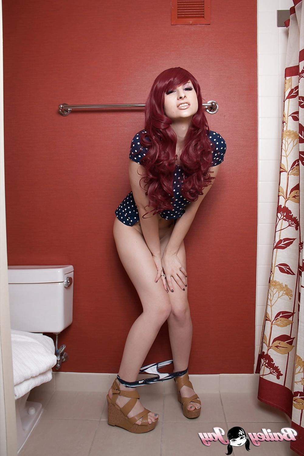 25P Bathroom beauty