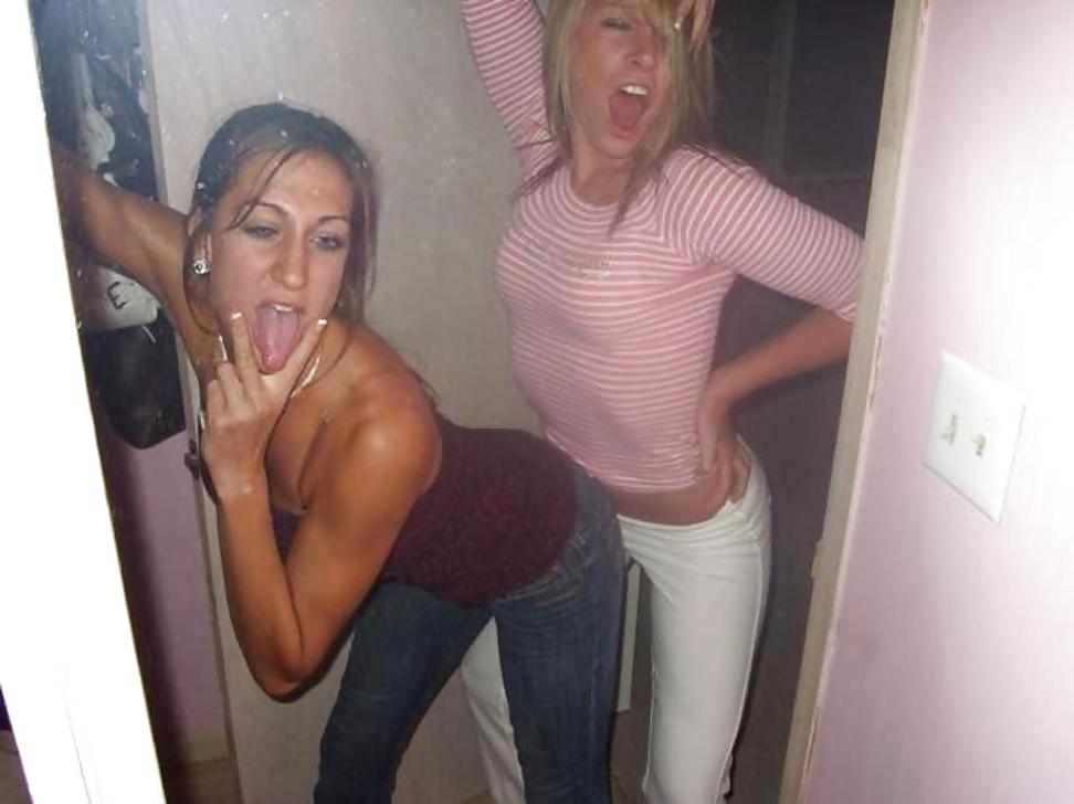 25P Beautys in Jeans - no porn