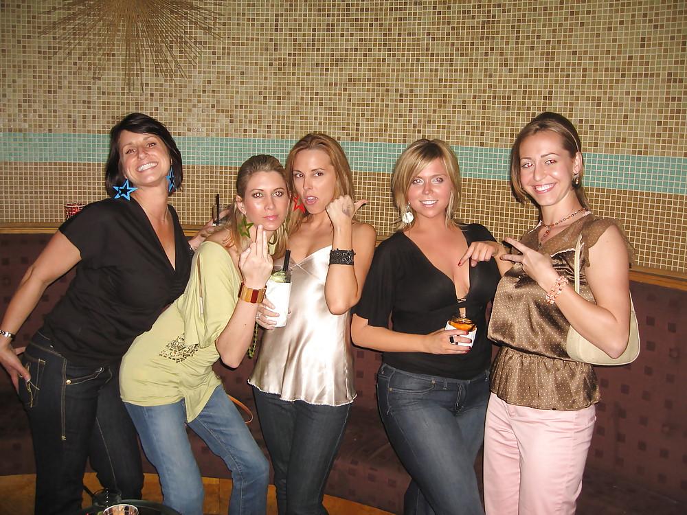 25P Beautys in Jeans - no porn
