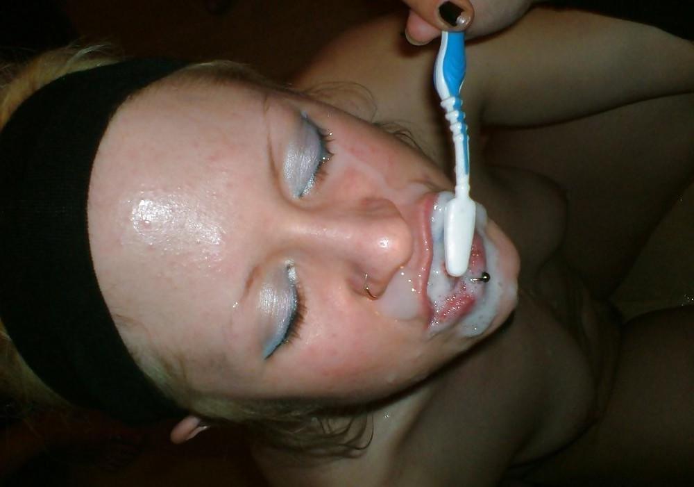 25P Les salopes ( drink sperm , play condom ,facial )