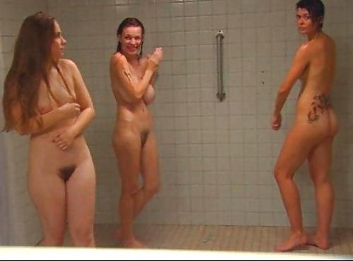 18P Caught nude at home (changing or bathing)