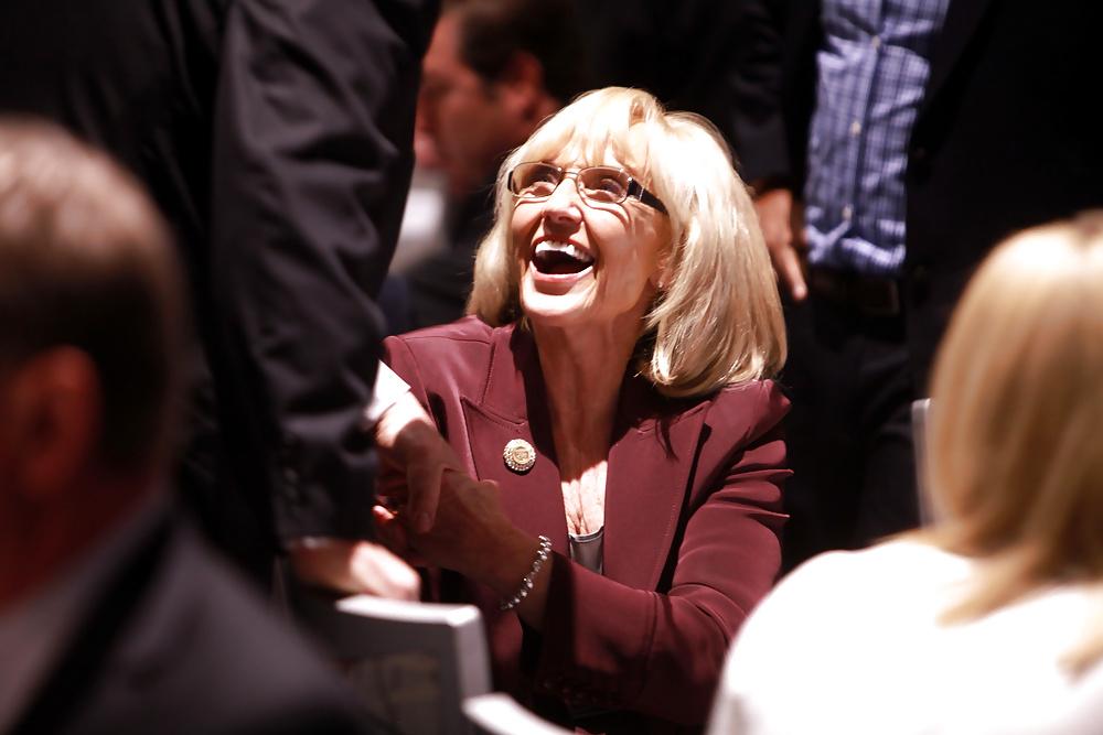 25P For all who love jerking off to conservative Jan Brewer