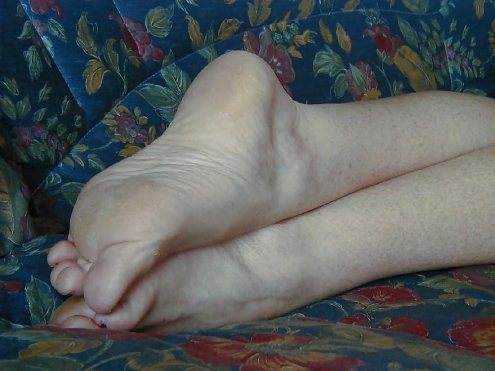 13P FEET OF MISTRESS C - NEW GALERY