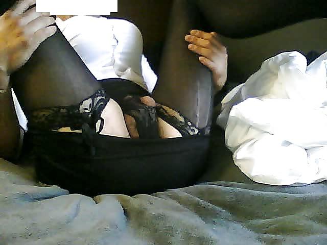 25P Black heels and fat cock