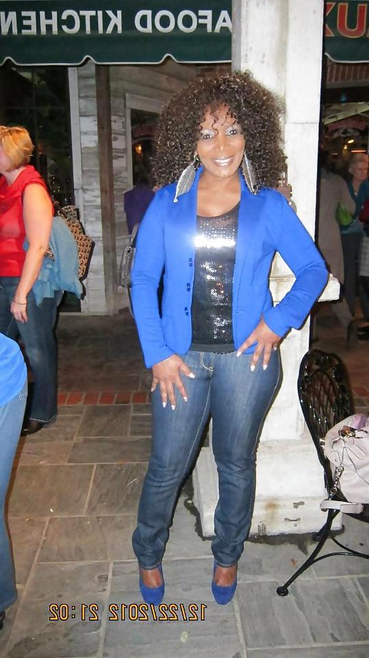 25P Jeans, Heels, & Stockings