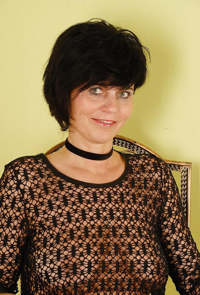 14P Sexy Black Haired Mature