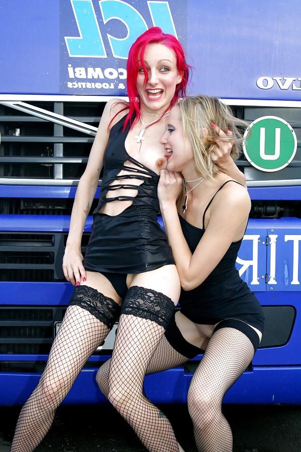 25P Kinky British Slags go Out to Play