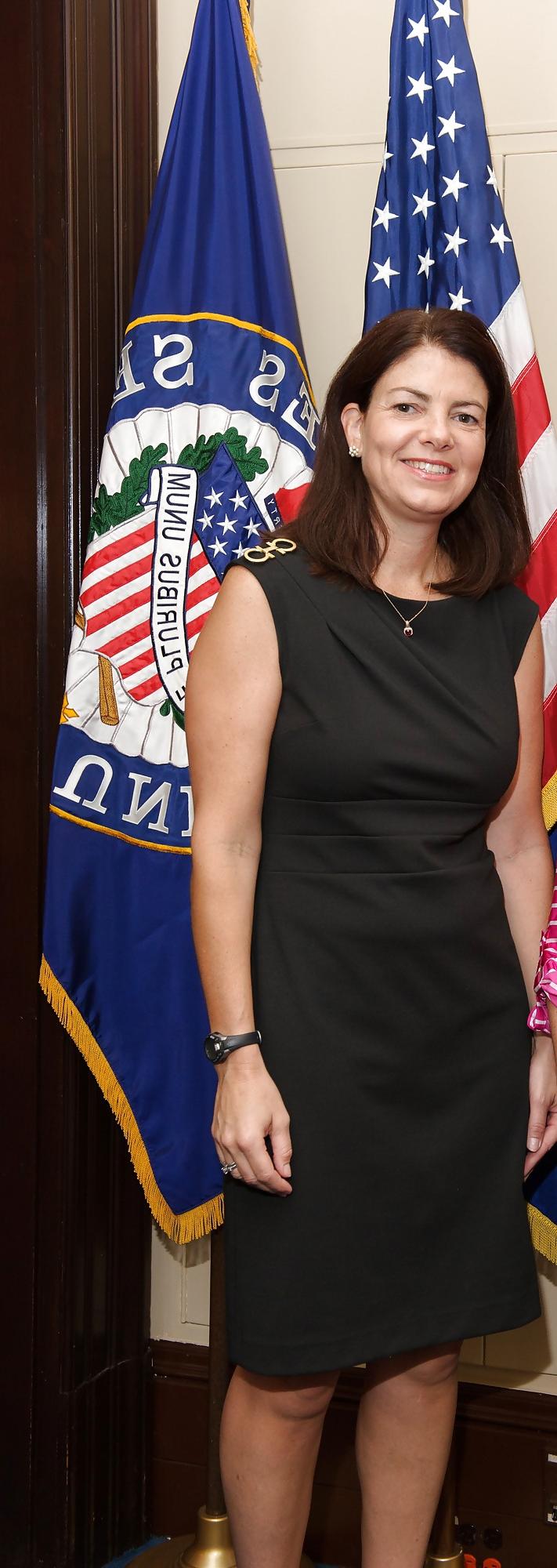25P Es macht so viel Spaß, der konservativen Kelly Ayotte einen runterzuholen