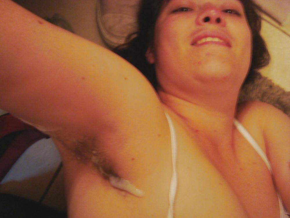 10P Cumming on my hairy armpit