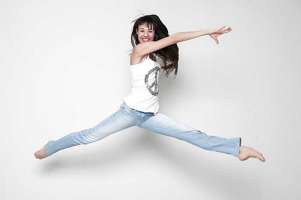 25P Jeans + Bare Feet = fap fap fap