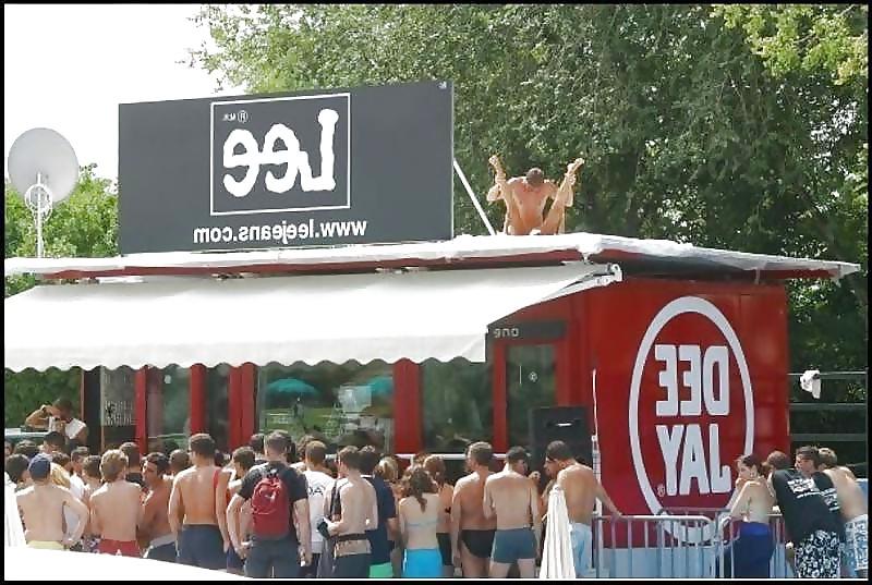 20P Public Display 29