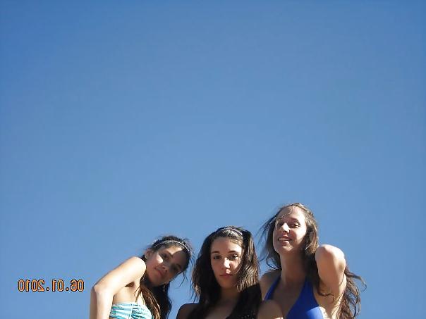 25P Argentinian hotties (kini girls)