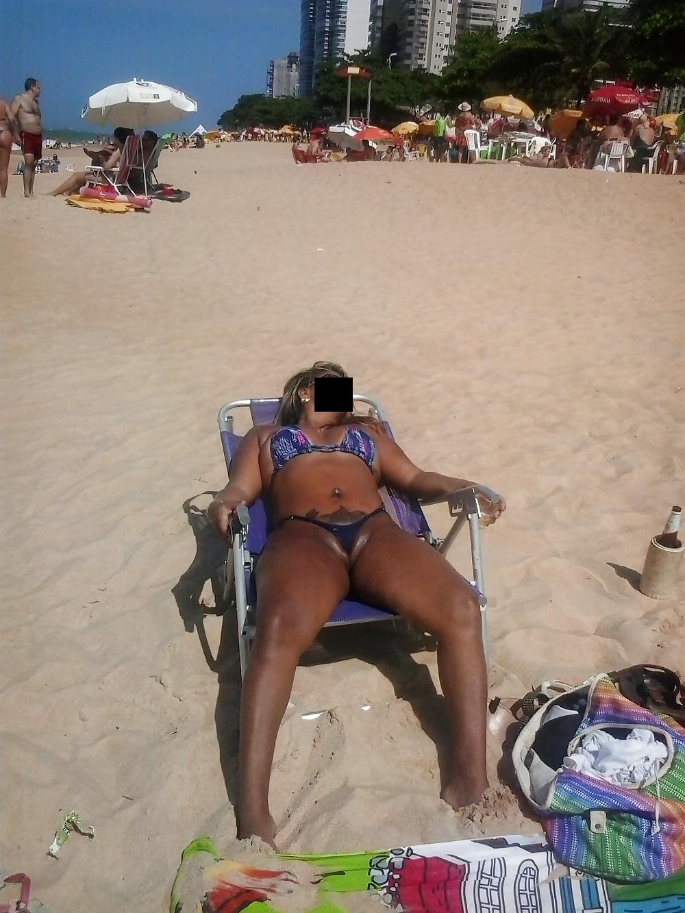 25P Esposa wife brazilian bikini