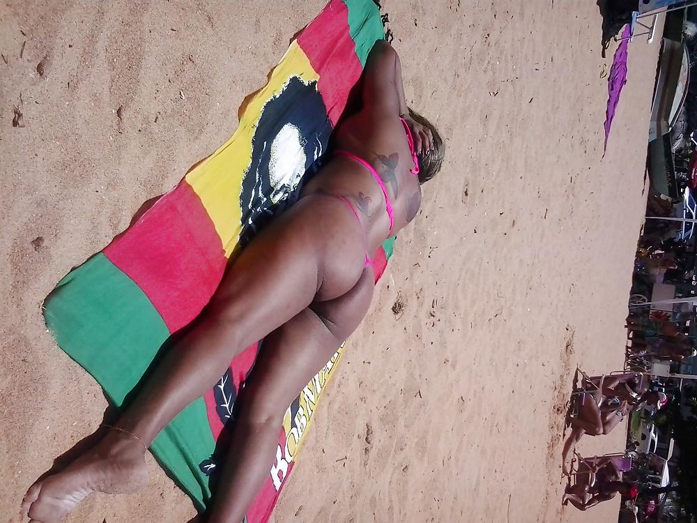 25P Esposa wife brazilian bikini