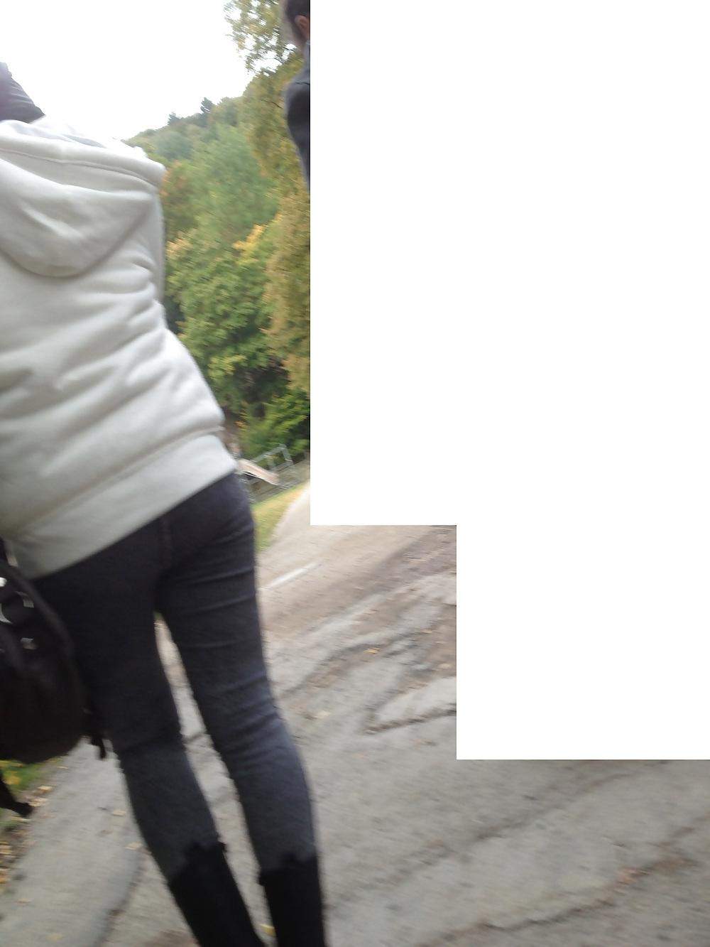 9P Candid Teen Jeans Ass - Voyeur