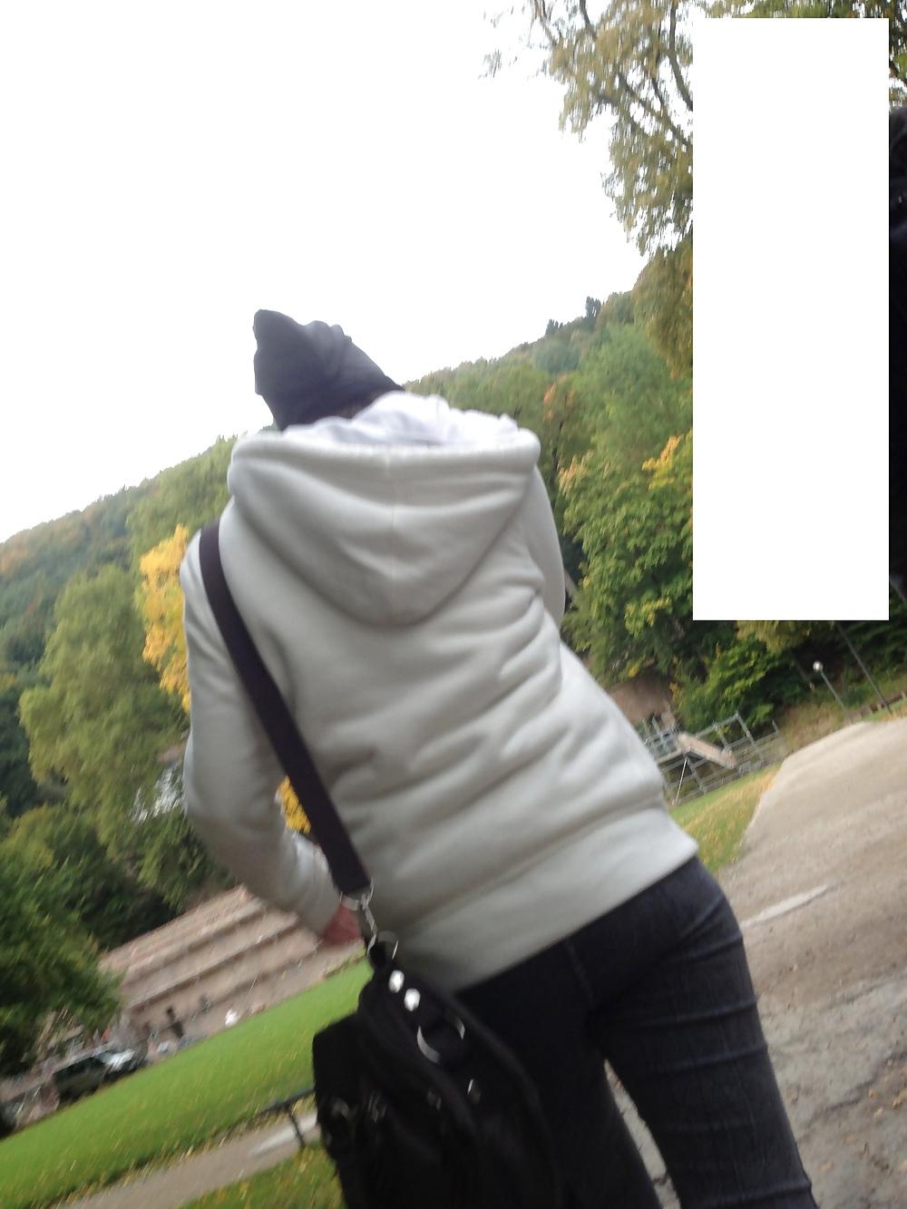 9P Candid Teen Jeans Ass - Voyeur