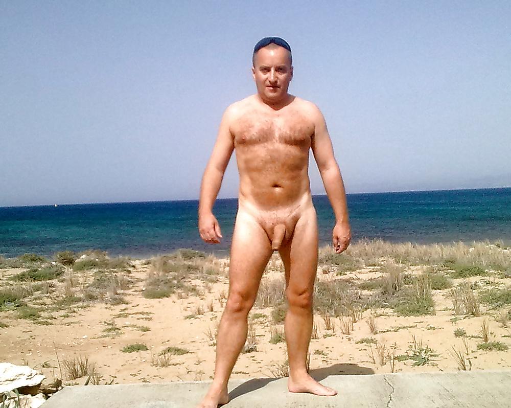 25P Sun Bathing
