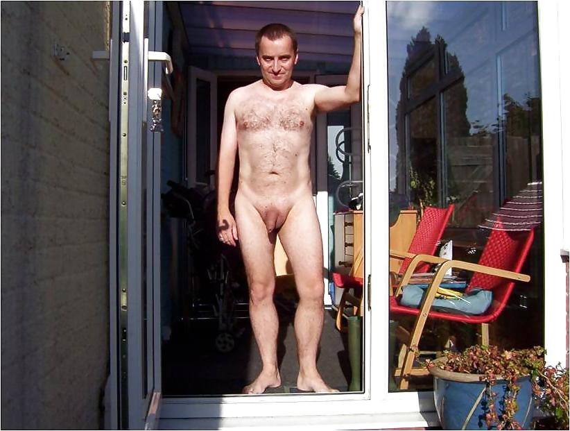 25P Sun Bathing