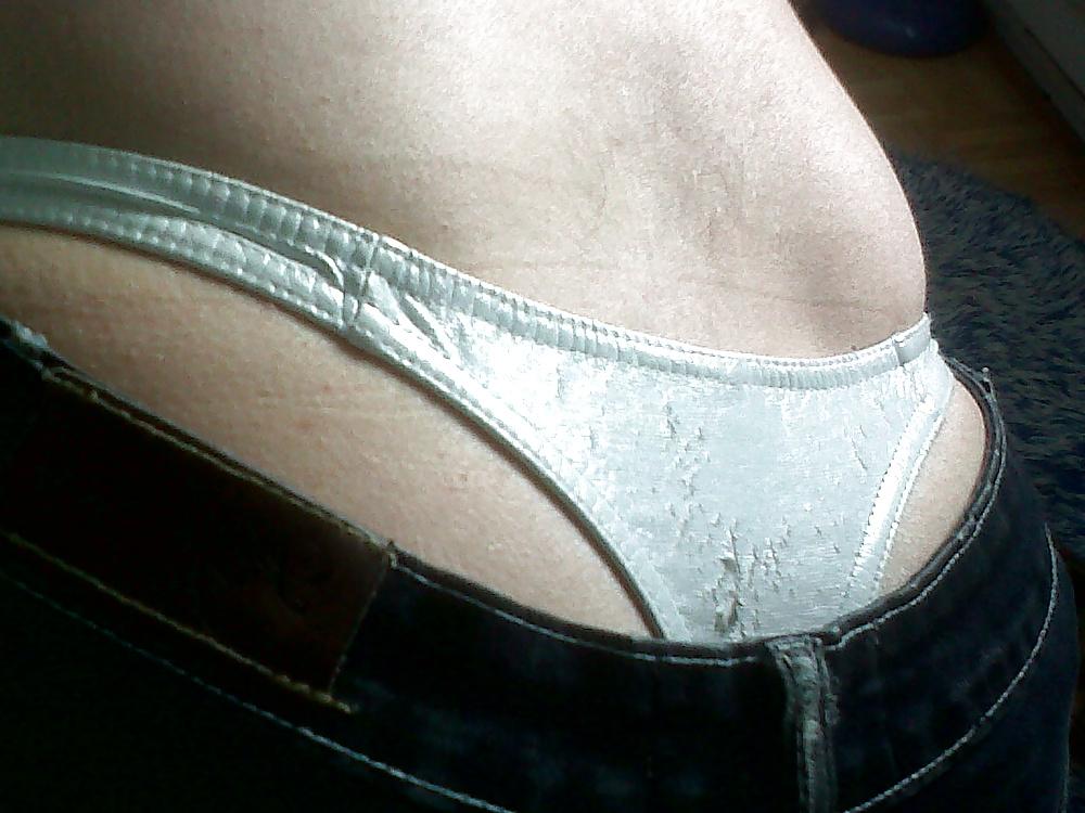 13P Tight jeans of girl and white thong latex men