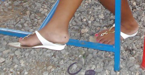 10P My gf's feet in thong sandals