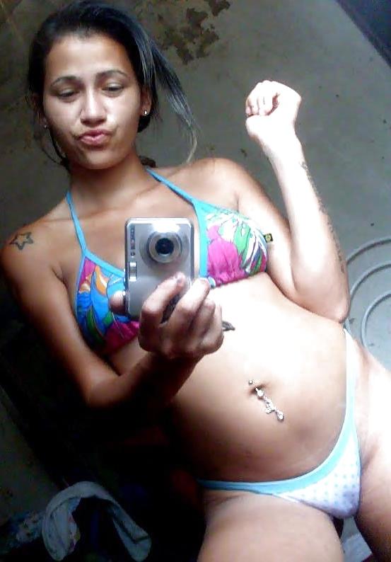 24P Best Brazilian Amateur Girls 