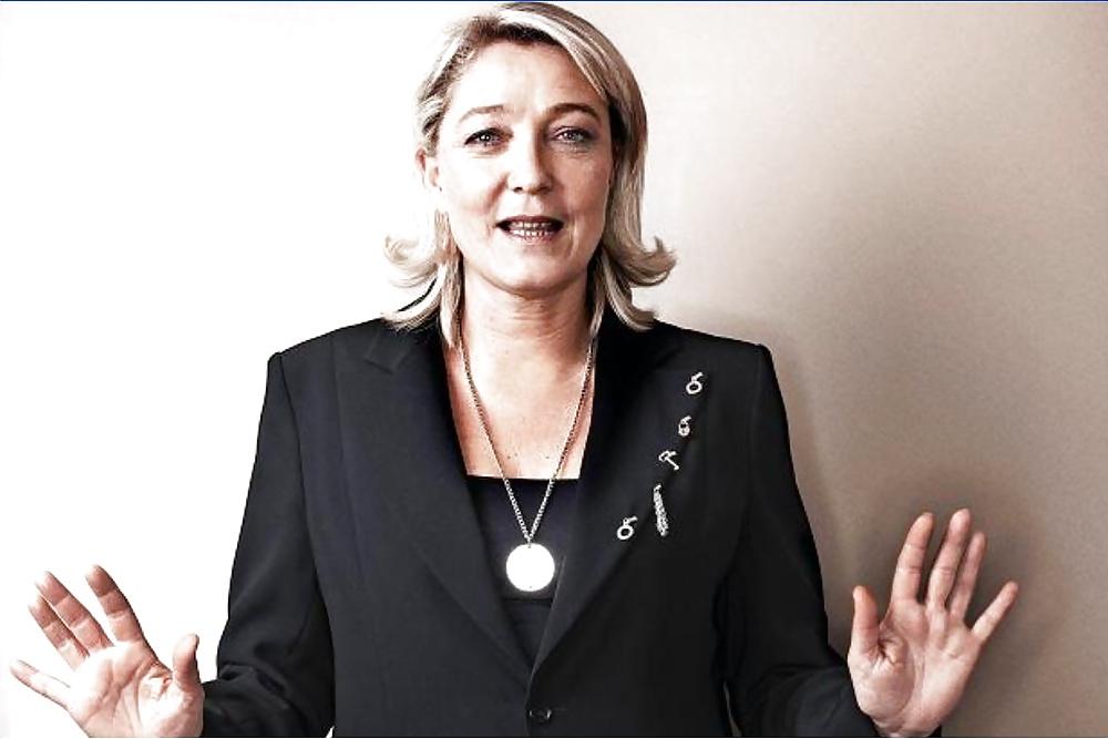 25P I adore jerking to sexy Marine Le Pen