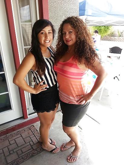 8P Curvy latina milf